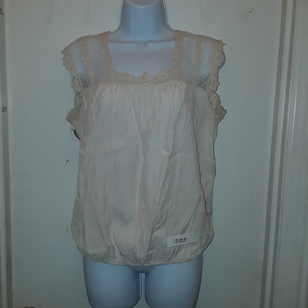 Max studio blouse